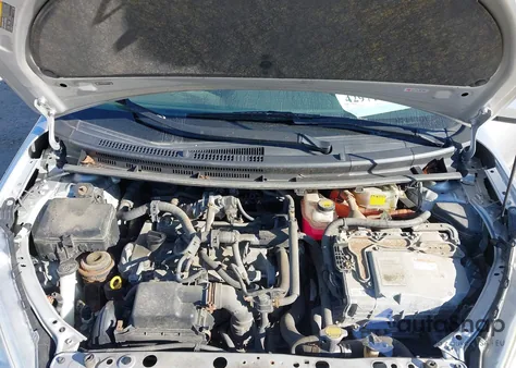 2013 Toyota Prius C Two z USA, uszkodzony, nr VIN JTDKDTB33D1541811